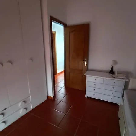 Piso De 3 2 Banos Centro De Nerja